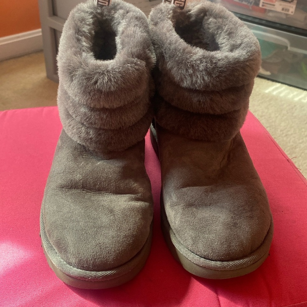 UGG FLUFF MINI QUILTED CHARCOAL BOOTS